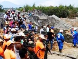 ریزش معدن طلا در اندونزیا ۱۸ کشته برجا گذاشت