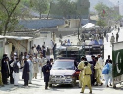 ۱۲۱ مهاجر غیر قانونی افغانستانی در پاکستان بازداشت شدند