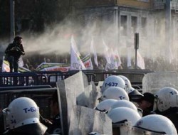 بازداشت ۸۹۴ نفر در جریان اعتراضات به موضع دولت ترکیه در قبال داعش