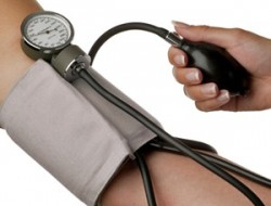 فشار خون بالا در افراد مسن در فصل زمستان افزایش می یابد