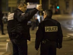 راننده ای در فرانسه موترش را به رهگذران کوبید