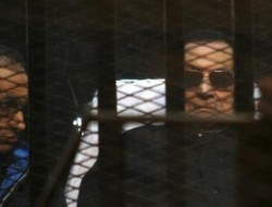 لغو زندان و محاکمه مجدد مبارک