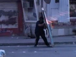 سرکوب شدید تظاهرات کنندگان در بحرین