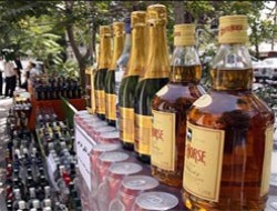 کشف مشروبات الکلی و دستگیری یک تن به اتهام فروش آن در هرات