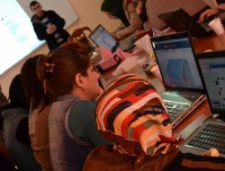 نیمی از ژورنالیستان زن مورد آزار جنسی قرار گرفته اند