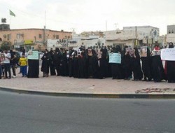 خانواده های فعالان زندانی بحرینی تحصن کردند