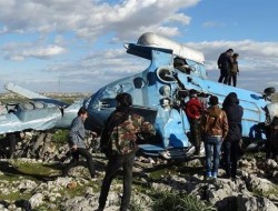 اسارت سرنشینان چرخبال ارتش سوریه در پی فرود سقوط در ادلب