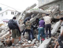 آمار قربانیان زلزله نپال از ۴۳۰۰ نفر گذشت