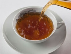 چای سیاه به درمان پوکی استخوان کمک میکند