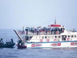 یکی از کشتی‌های ناوگان آزادی نزدیک غزه توقیف شد
