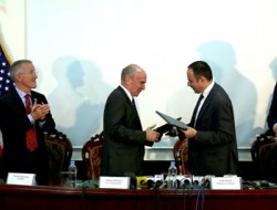 امضای تفاهمنامه کمک بلاعوض 800 میلیونی امریکا به افغانستان