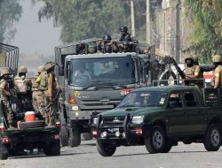 پاکستان، افغانستان را به دست داشتن در حمله تروریستی پیشاور متهم کرد