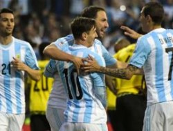 پیش بازی آرژانتین - اکوادور