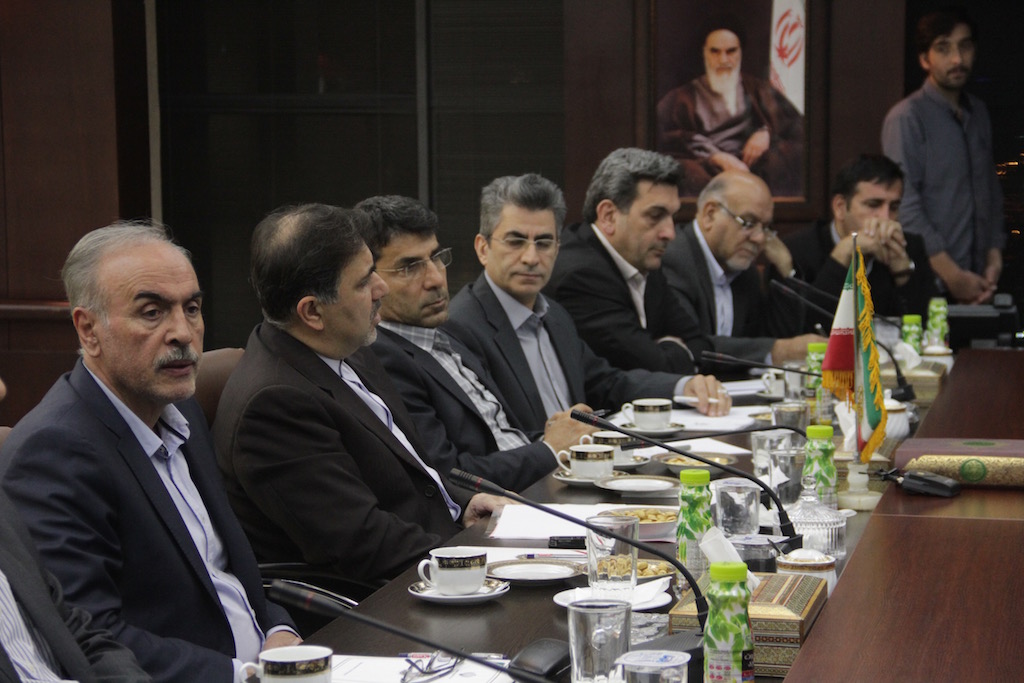 وزیر راه و شهرسازی ایران در ملاقات با وزیر افغانستان