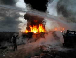 جنگ؛ آتشی که غذای یک سال مردم افغانستان را می سوزاند