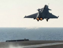 شروع حملات فرانسه علیه داعش از ناو هواپیمابر شارل دوگل