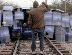 زخمی شدن چهل مهاجر در مرز مقدونیه