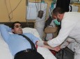 مقامات وزارت صحت برای مجروحان حمله تروریستی دیروز کابل خون اهدا کردند