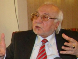 محمد اسماعیل قاسمیار، رئیس روابط بین‌المللی شورای عالی صلح افغانستان