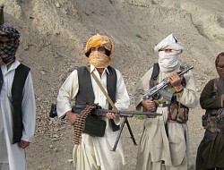 از عقب‌نشینی تاکتیکی نیروهای امینتی تا پیشروی طالبان در هلمند