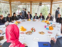 گفتمان کارشناسان و نمایندگان جامعه مدنی افغانستان و پاکستان در کابل