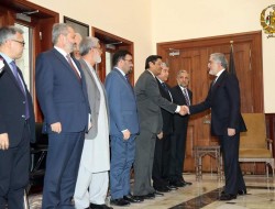 امضای دوازده تفاهمنامه انکشافی به ارزش ۲۰.۴ میلیون دالر میان افغانستان و هندوستان