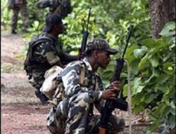 نیروهای امنیتی هند ۳۰ بمب در ایالت بنگال غربی کشف کردند