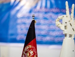 ساخت ربات شبیه‌ساز دست انسان توسط دانشجویان افغانستانی/ حضور تیم رباتیک «آریانا» در مسابقات تهران