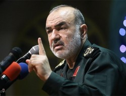 جانشین فرمانده کل سپاه ایران، امریکا را تهدید کرد که اجازه تردد از تنگه هرمز را نمی دهیم