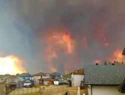 آتش سوزی در کانادا وارد هشتمین روز خود شد