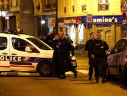 گروگان‌گیری در پاریس و کشته شدن یک افسر فرانسوی به دست داعش