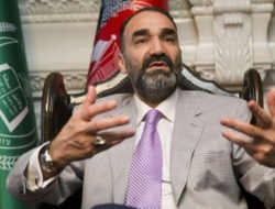 عطا محمد نور والی بلخ و رئیس شورای اجرایی حزب جمعیت اسلامی افغانستان