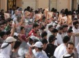 کفن‌پوشان بحرینی مقابل منزل شیخ عیسی قاسم تحصن کردند