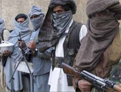 تلفات طالبان و پولیس در حمله گروهی به یک پوسته در غزنی