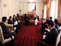 تاکید رئیس جمهور غنی بر خرید محصولات زراعتی افغانستان از سوی برنامه جهانی غذا
