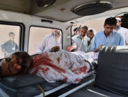 کشته و زخمی شدن ۴۶ نفر در داخل یک مسجد در پاکستان