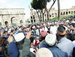 تظاهرات مسلمانان ایتالیا در اعتراض به محدودیت های دینی