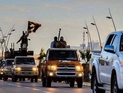 پول شصت هزار لندکروزر برای داعش از کجا پرداخته شد؟