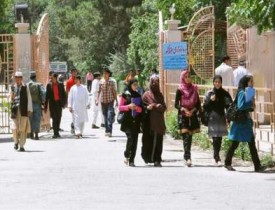 تجلیل از روز جهانی دانشجو در دانشگاه کابل / مواد کهنه درسی مشکل چالش افزای دانشجویان