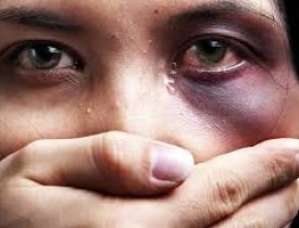 میزان خشونت‌ها علیه زنان در افغانستان به ۸۷ درصد می‌رسد