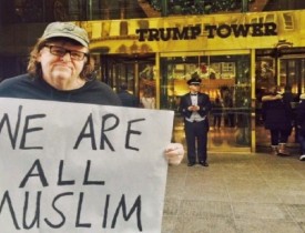 مایکل مور برای حمایت از مسلمانان آمریکا ، مسلمان می شود
