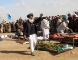 توزیع ۵۰ میلیون افغانی به بیش از ۷۰۰ خانواده جنگ زده در قندوز