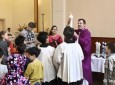 ۵۰۰ مهاجر تنها در یک کلیسای ایالتی غسل تعمید داده شده اند