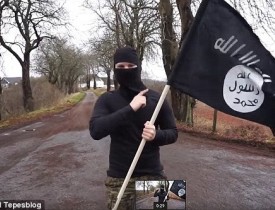 مرد داعشی ساختگی ، امنیت در مرزهای آلمان را به تمسخر گرفت