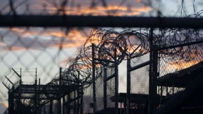 ده زندانی گوانتانامو به عمان منتقل شدند