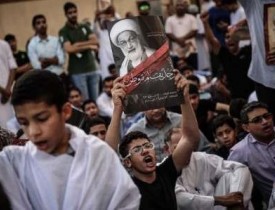 تداوم تحصن بحرینی‌ها مقابل منزل شیخ عیسی قاسم و ادامه درگیری‌ها