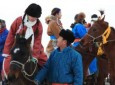 مغول‌ها اموال خود را برای پرداخت بدهی کشور‌ می‌فروشند