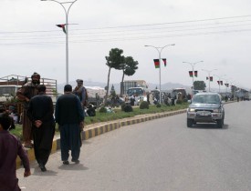 عکس: چهارراهی گذره در نزدیکی میدان هوایی هرات