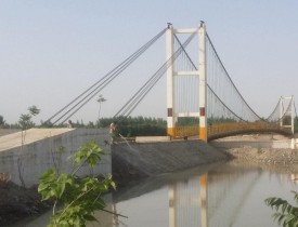 یک پل ۱۴۰متره در شهر تالقان ولایت تخار به بهره‌برداری سپرده شد