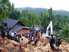 در اثر بارندگی های چند روز اخیر ۱۷۰ تن در سریلانکا جان باختند